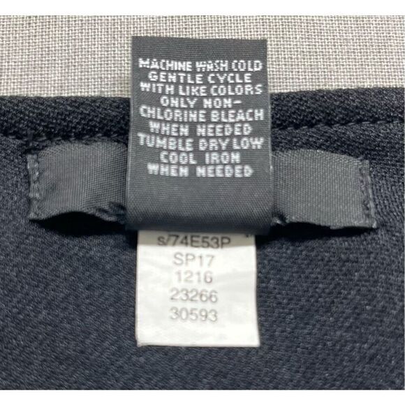 Alfani Gray With Blue Flowers Tiered Blouse  Sz PP   GUC - Picture 4 of 4